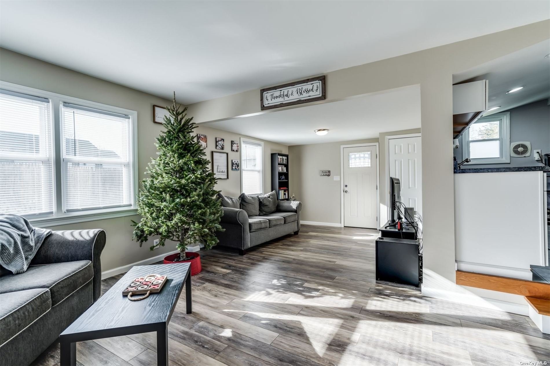 #1 photo, 18 Lincoln Road, サフォーク郡 Ronkonkoma , NY 11779