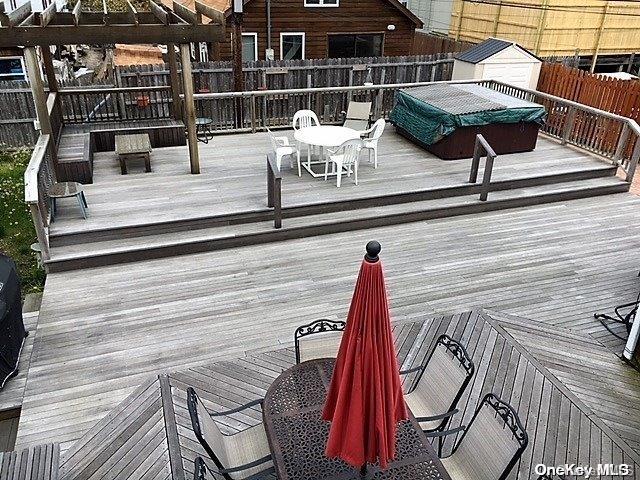 #18 photo, 12 Ocean Road, Ocean Beach , NY 11770