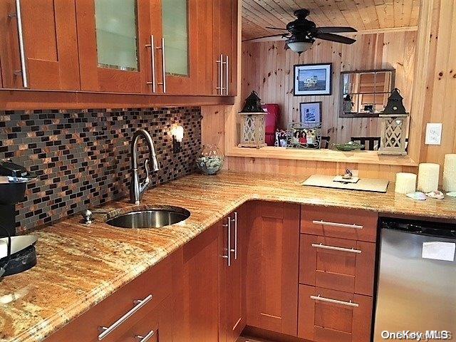 #7 photo, 12 Ocean Road, Ocean Beach , NY 11770