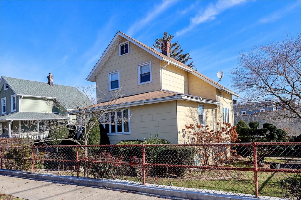 #1 photo, 234 Fulton Street, Westbury , NY 11590