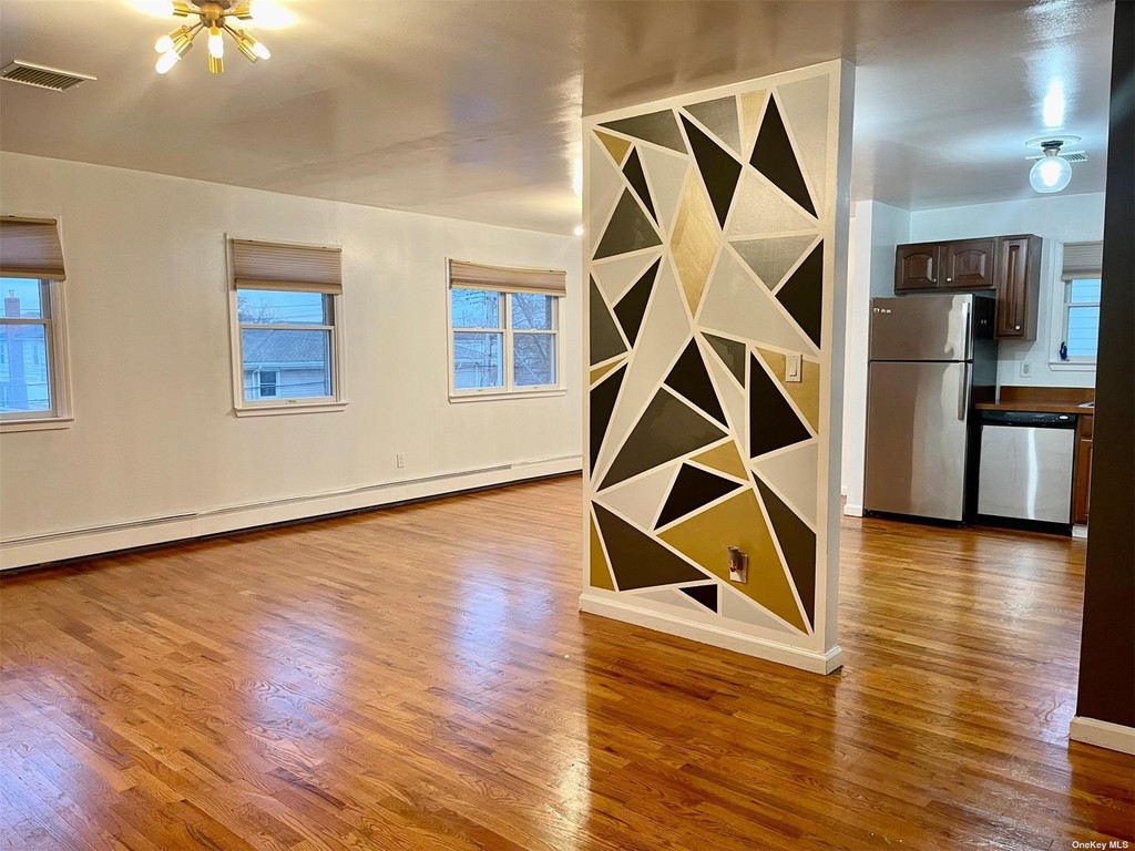 #1 photo, 156-26 96th Street, Куинс ‖ Howard Beach , NY 11414