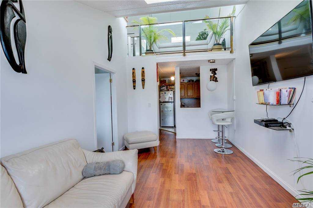 #1 photo, 10842 Flatlands 9th Street, ব্রুকলিন Brooklyn , NY 11236