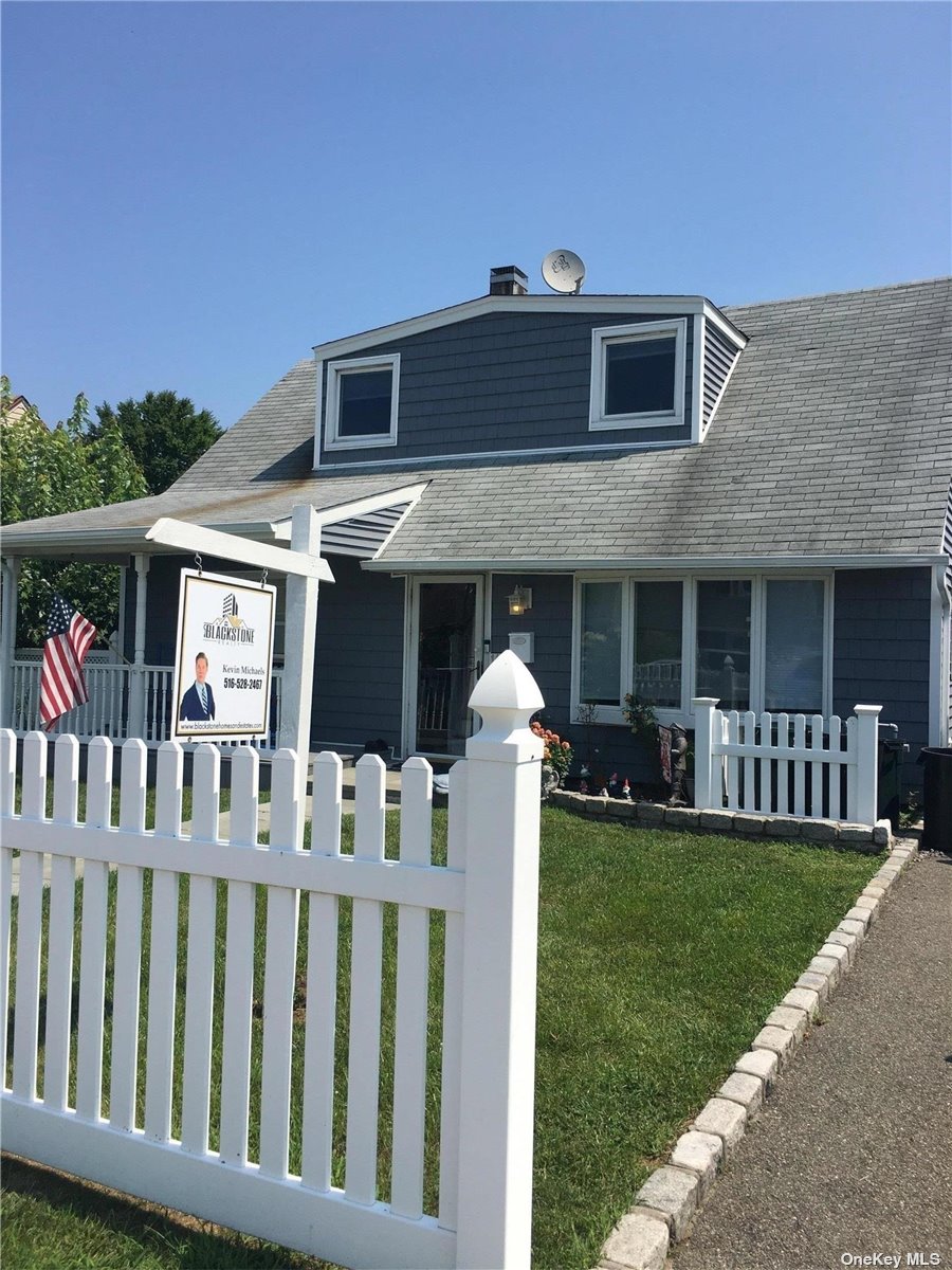 #1 photo, 1455 Coolidge Street, North Bellmore , NY 11710