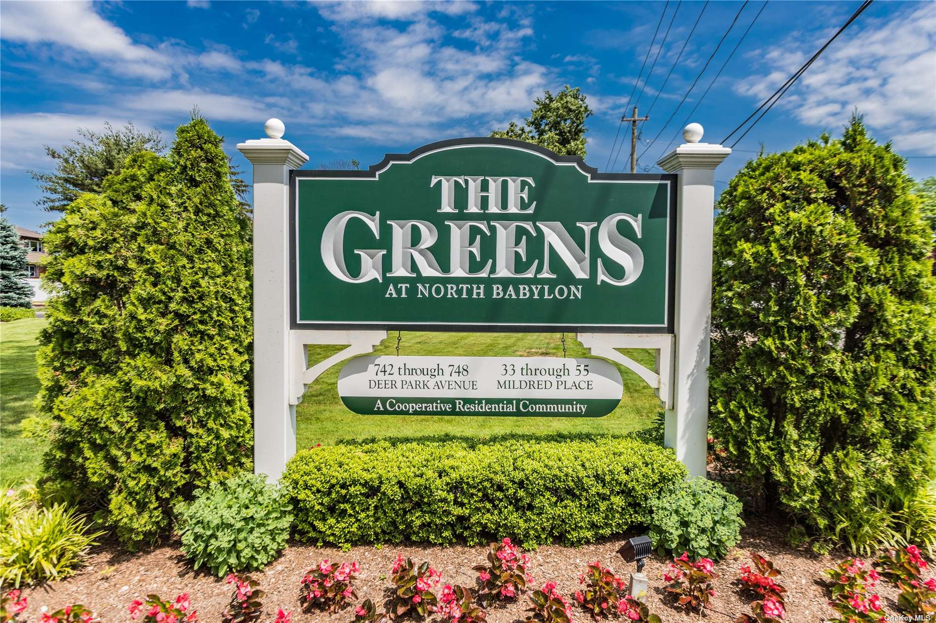 #1 photo, 742 Deer Park Avenue, North Babylon , NY 11703