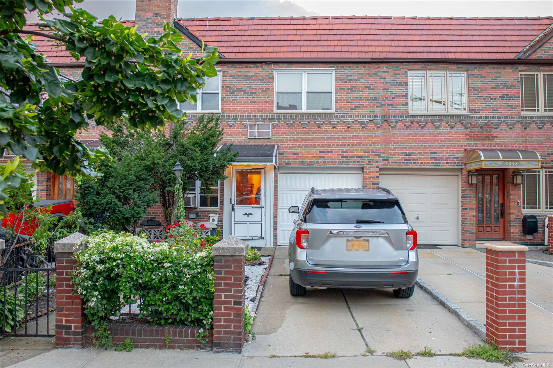 #1 photo, 23-14 35th Street, クイーンズ区 Long Island City , NY 11105