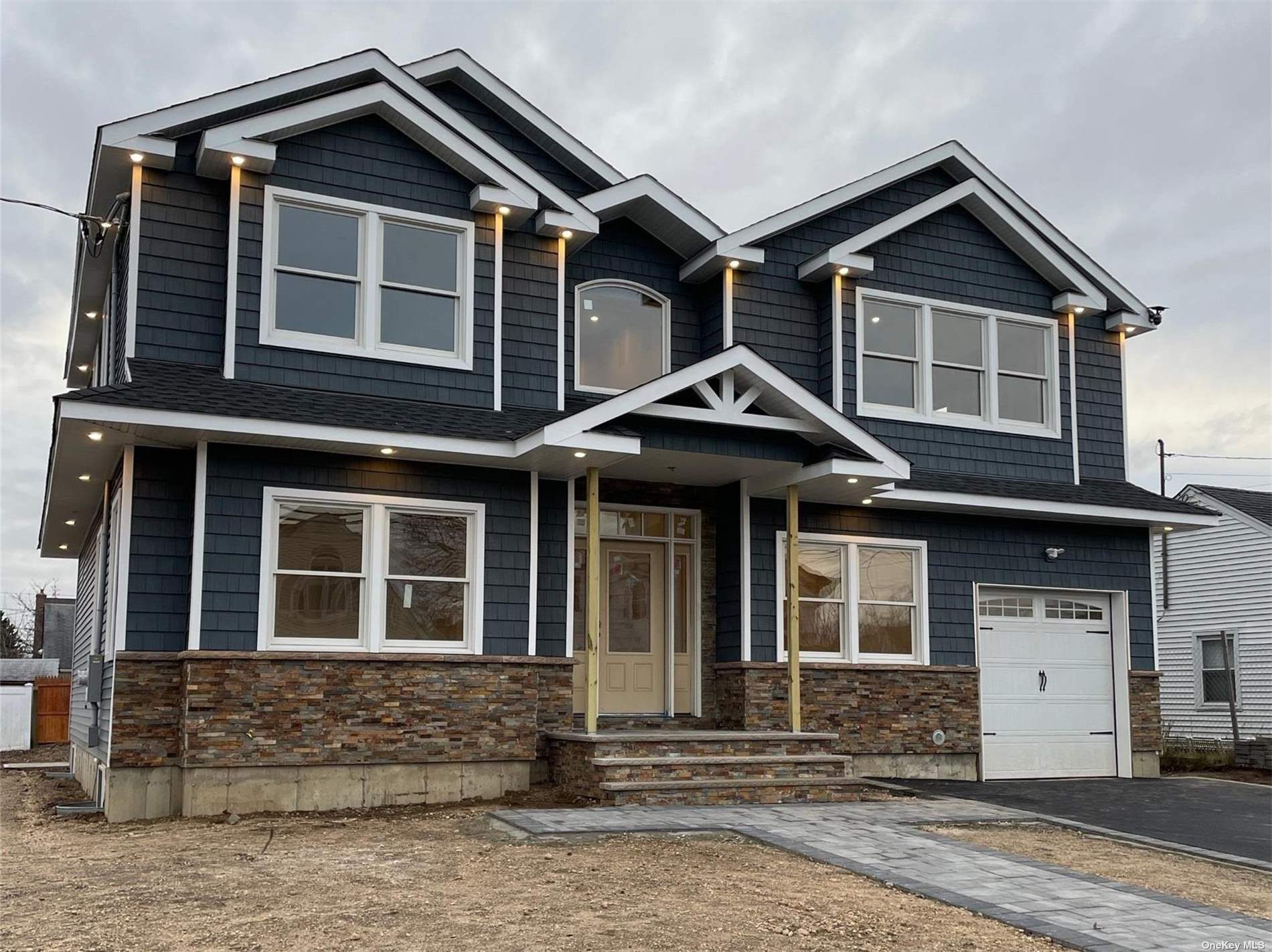 #1 photo, 17 Relda Street, 長島 Plainview , NY 11803