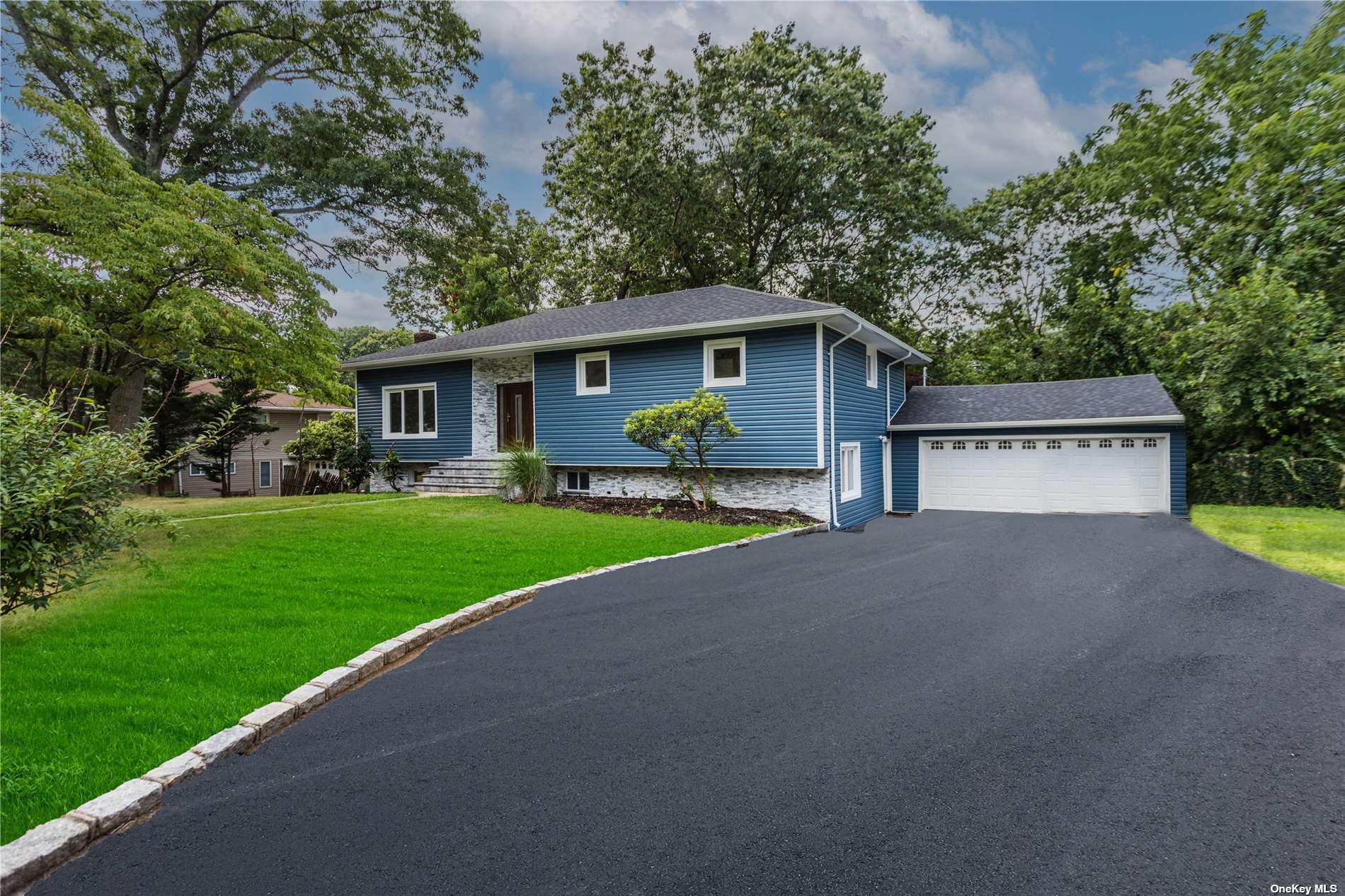 #1 photo, 38 Gannet Drive, Commack , NY 11725