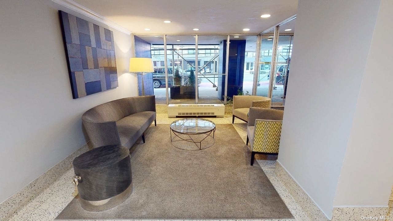 #1 photo, 220 57th Street, New York , NY 10022