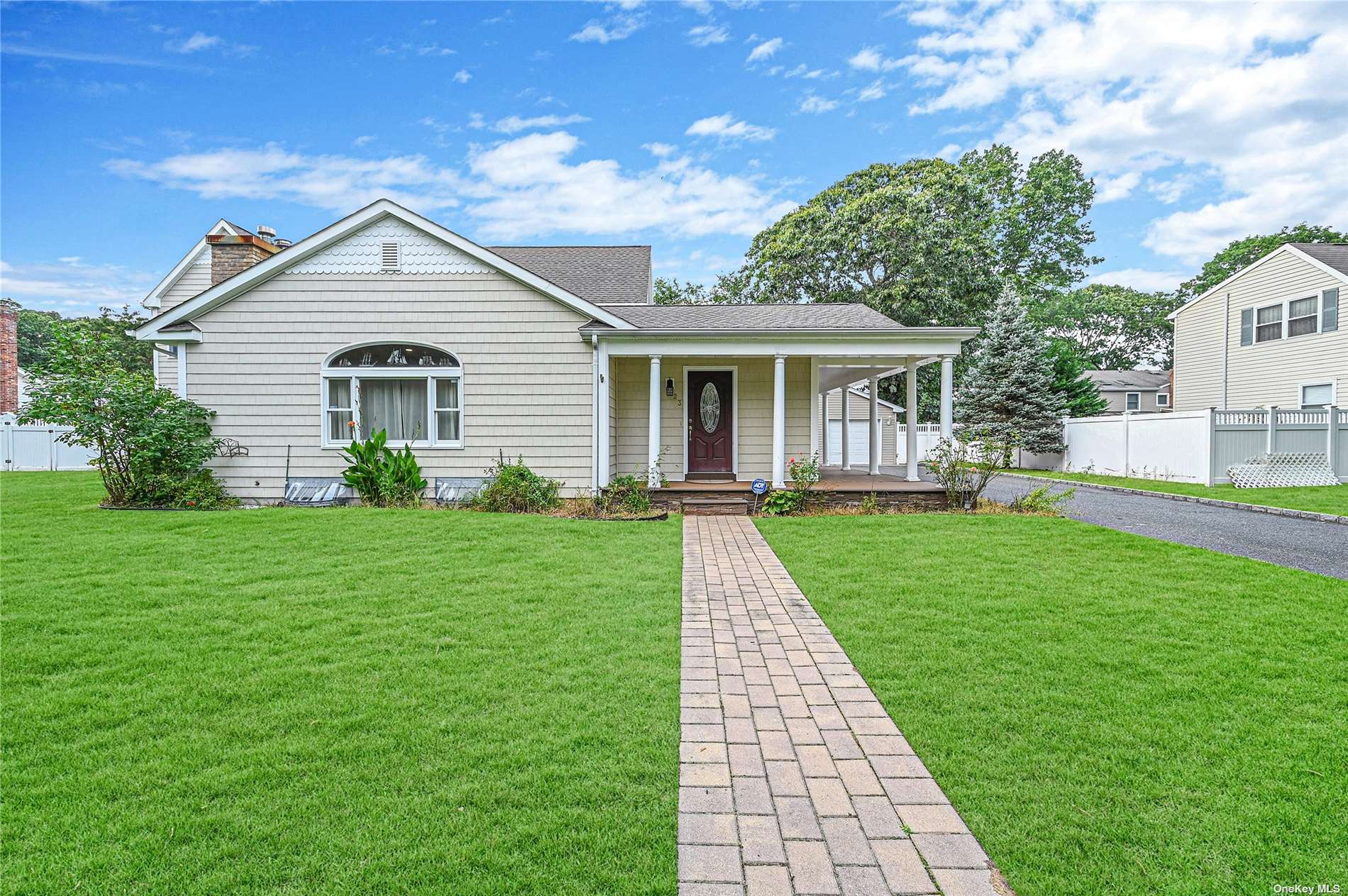 #1 photo, 23 Arlington Street, Patchogue , NY 11772