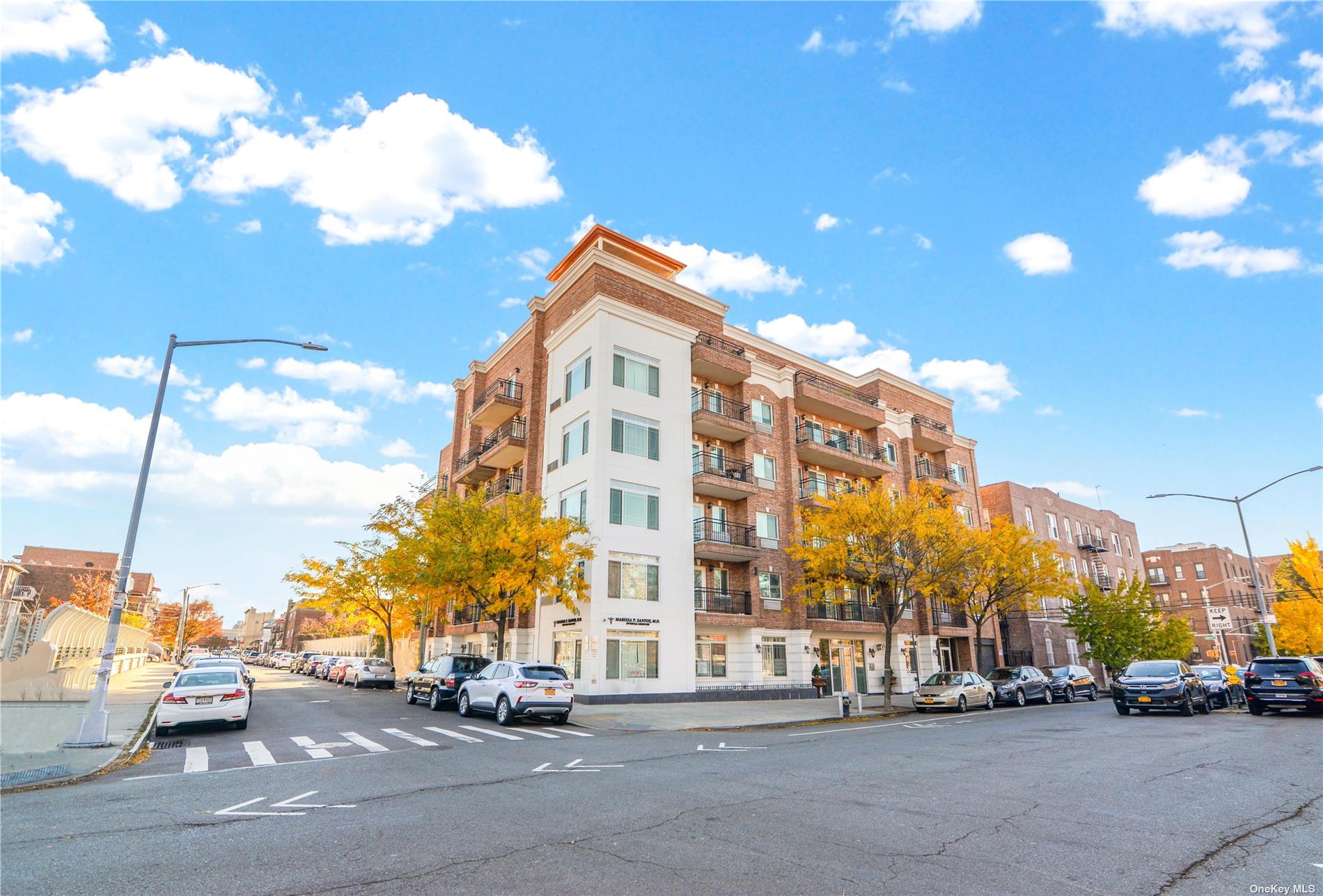 #1 photo, 6914 41st Ave, クイーンズ区 Woodside , NY 11377