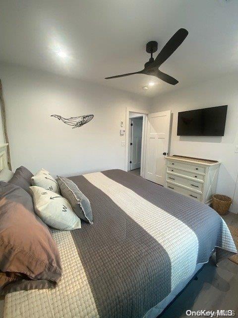 #19 photo, 265 Cottage Walk, Ocean Beach , NY 11770