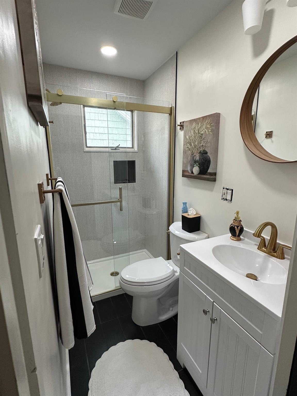 #12 photo, 581 Bayberry Walk, Ocean Beach , NY 11770