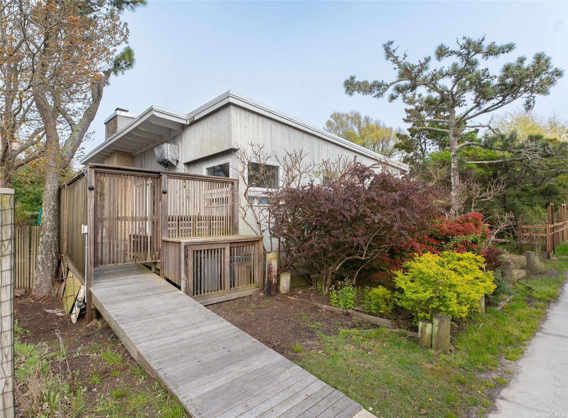#2 photo, 581 Bayberry Walk, Ocean Beach , NY 11770