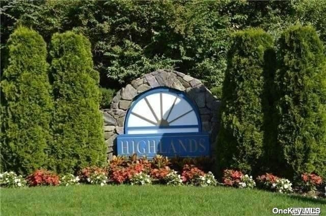 #1 photo, 86 Leeward, Port Jefferson , NY 11777