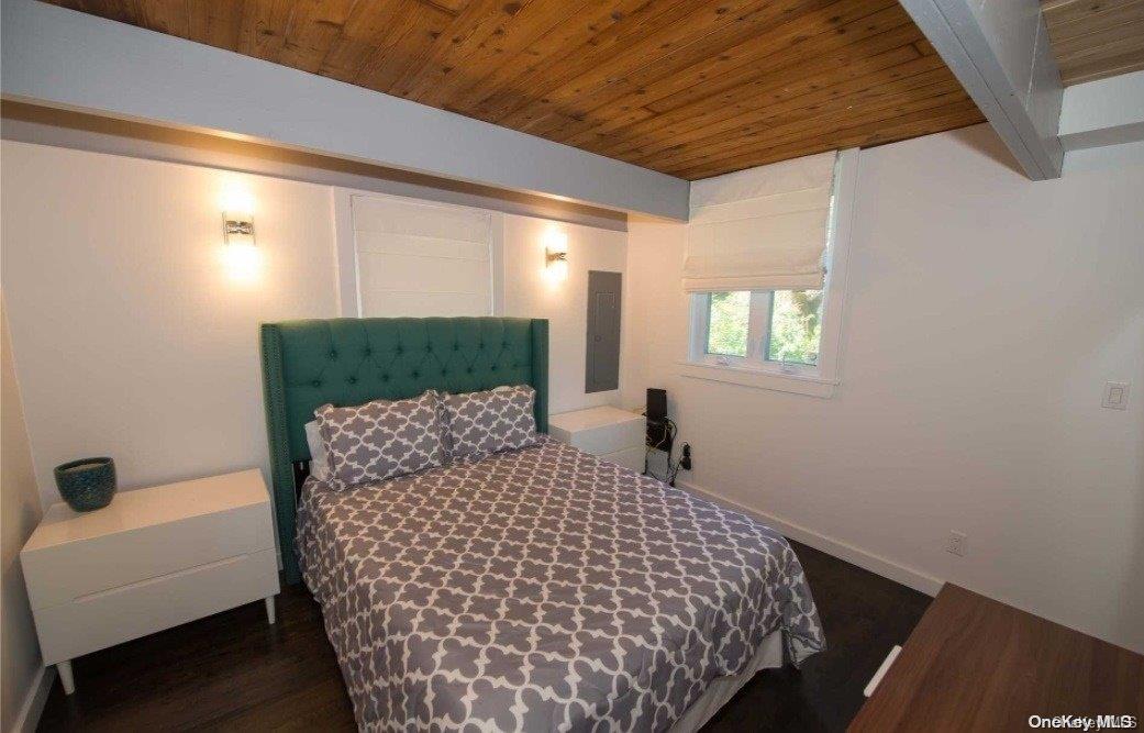 #8 photo, 170 Clipper, Ocean Beach , NY 11770