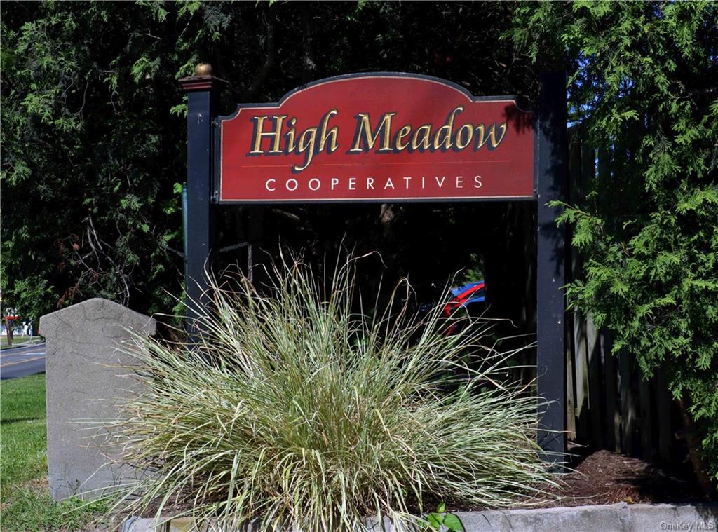 #1 photo, 130 Charter Circle, Ossining , NY 10562