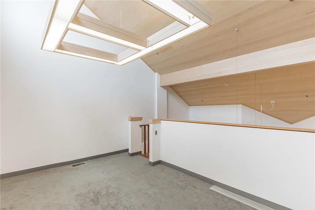 #11 photo, 301 Old Tarrytown Road, White Plains , NY 10603