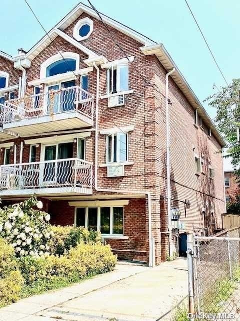 #1 photo, 61-45 218th Street, Bayside , NY 11364