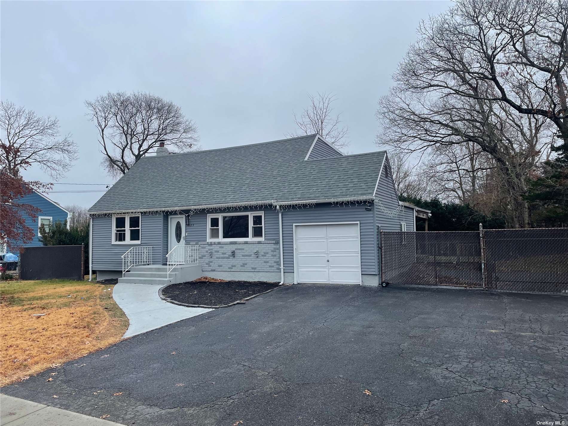 #1 photo, 23 Paula Boulevard, 东长岛 Selden , NY 11784