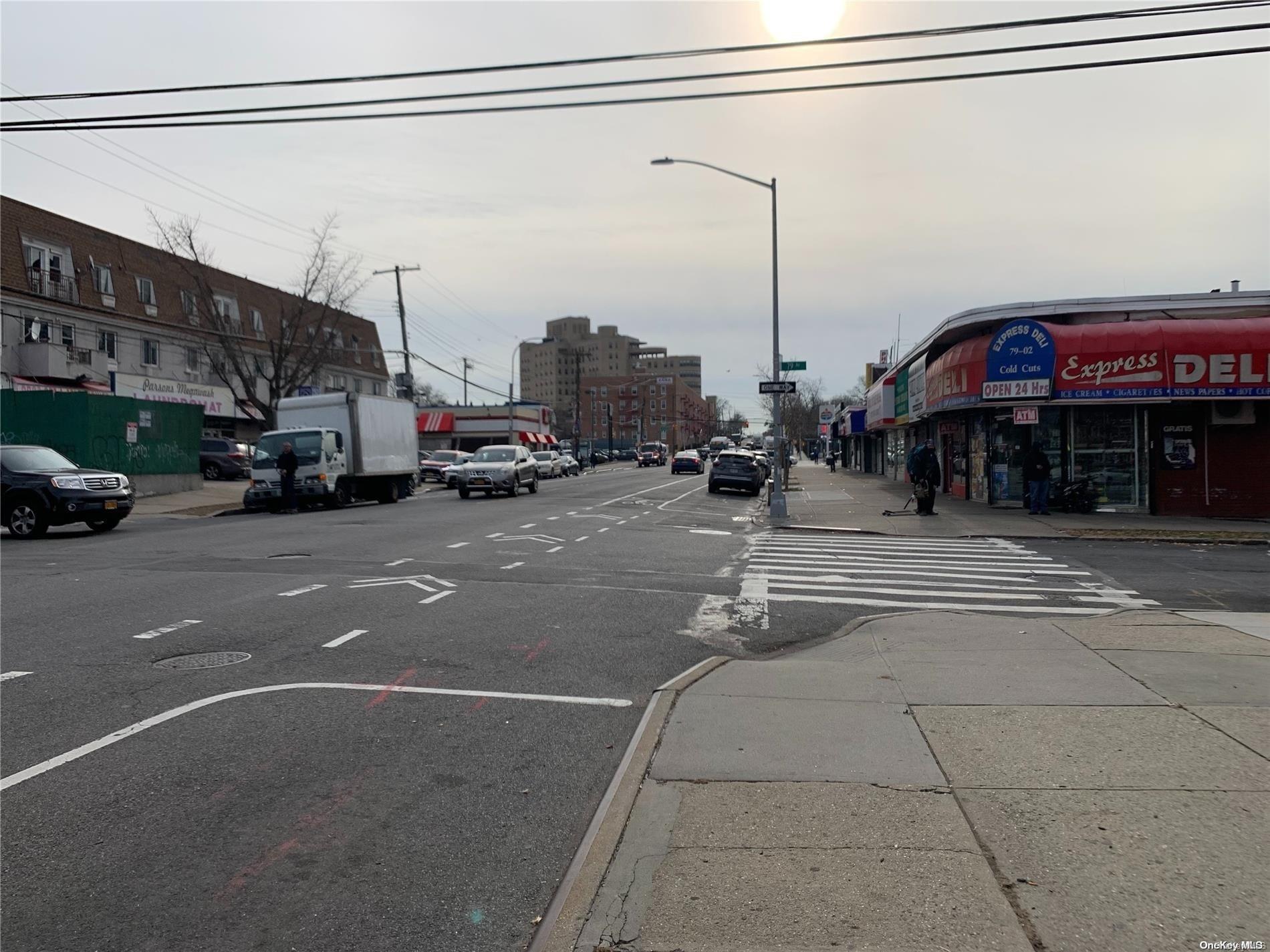 #3 photo, 78-46 Parsons Boulevard, クイーンズ区 Flushing , NY 11366