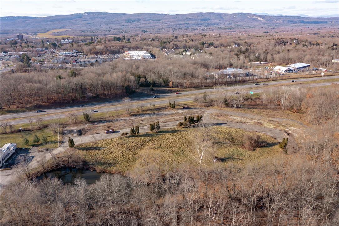 #10 photo, 403 Main Street, New Paltz , NY 12561