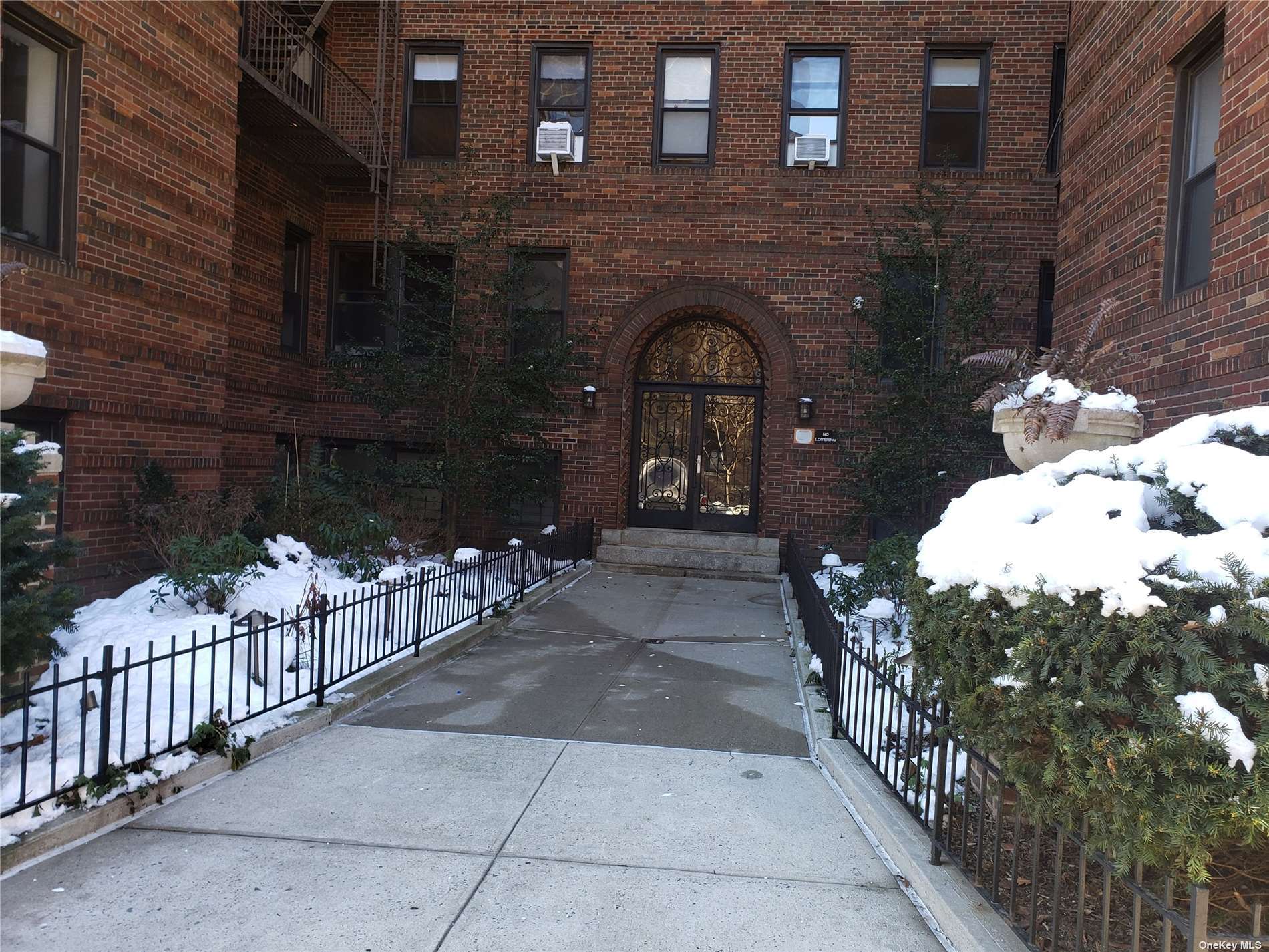 #1 photo, 35-34 84th Street, 皇后区 杰克逊高地 Jackson Heights , NY 11372