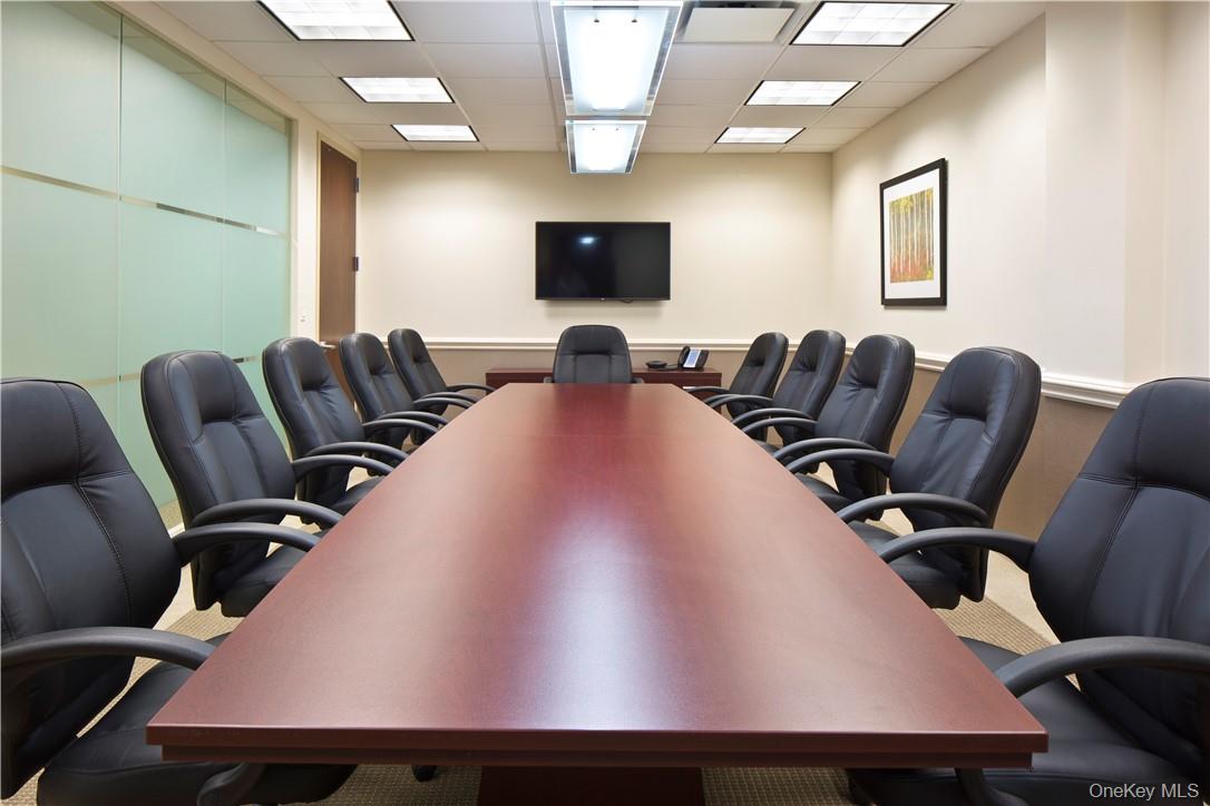 #7 photo, 445 Hamilton Avenue, White Plains , NY 10601