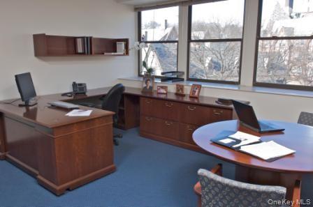 #5 photo, 2 Overhill Road, Scarsdale , NY 10583