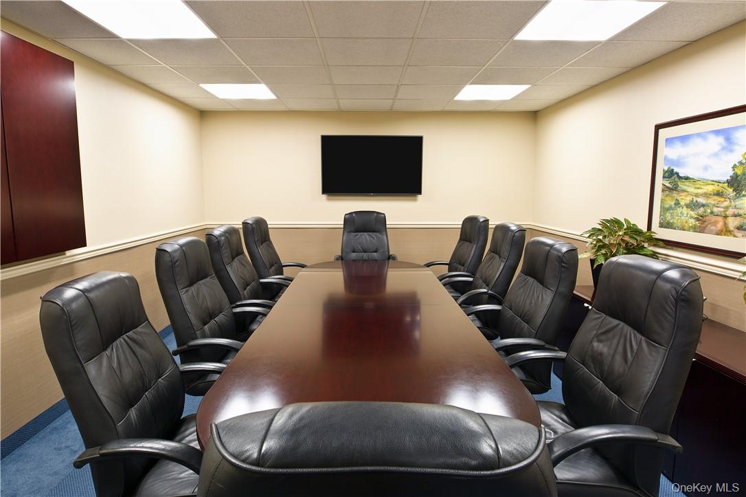 #6 photo, 2 Overhill Road, Scarsdale , NY 10583