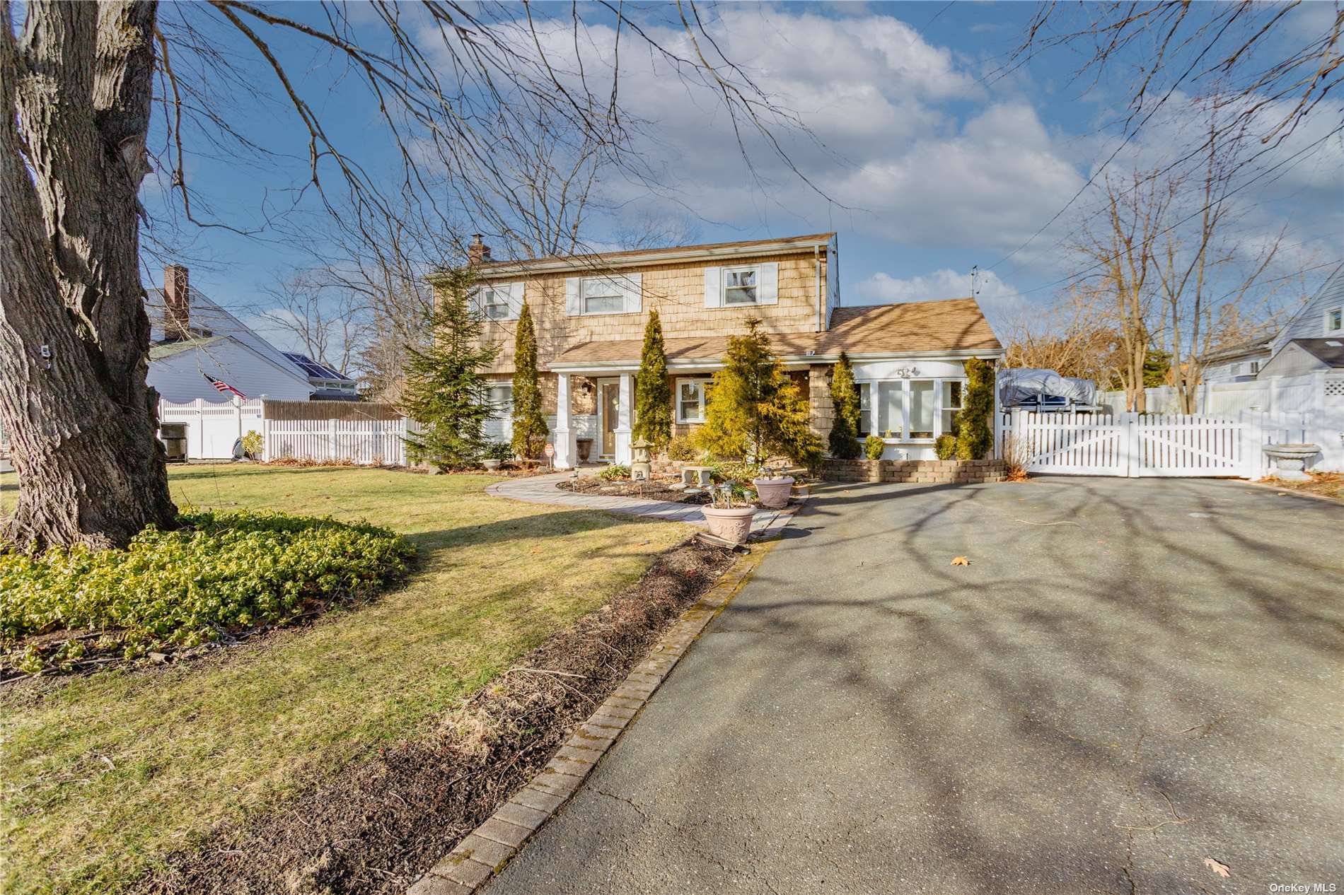 #1 photo, 47 Myson Street, West Islip , NY 11795