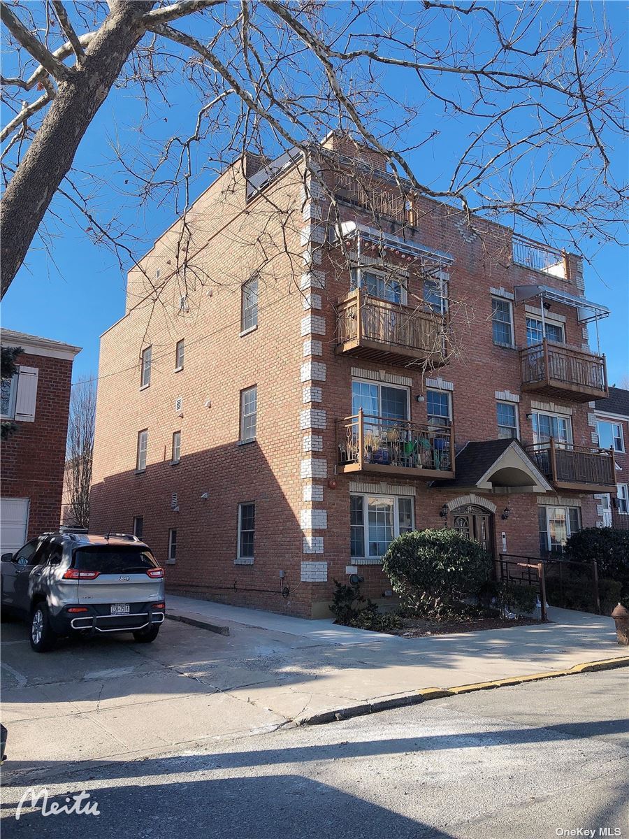 #1 photo, 36-20 194 Street, Flushing , NY 11358