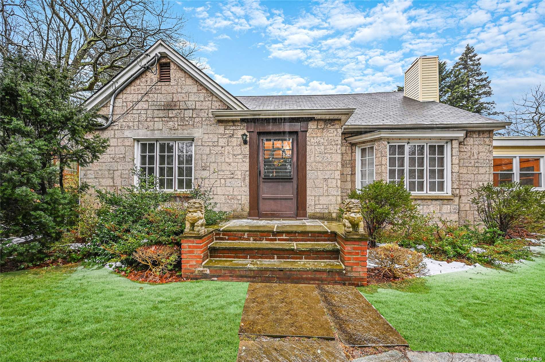 #1 photo, 160 Cuba Hill Road, Huntington , NY 11743