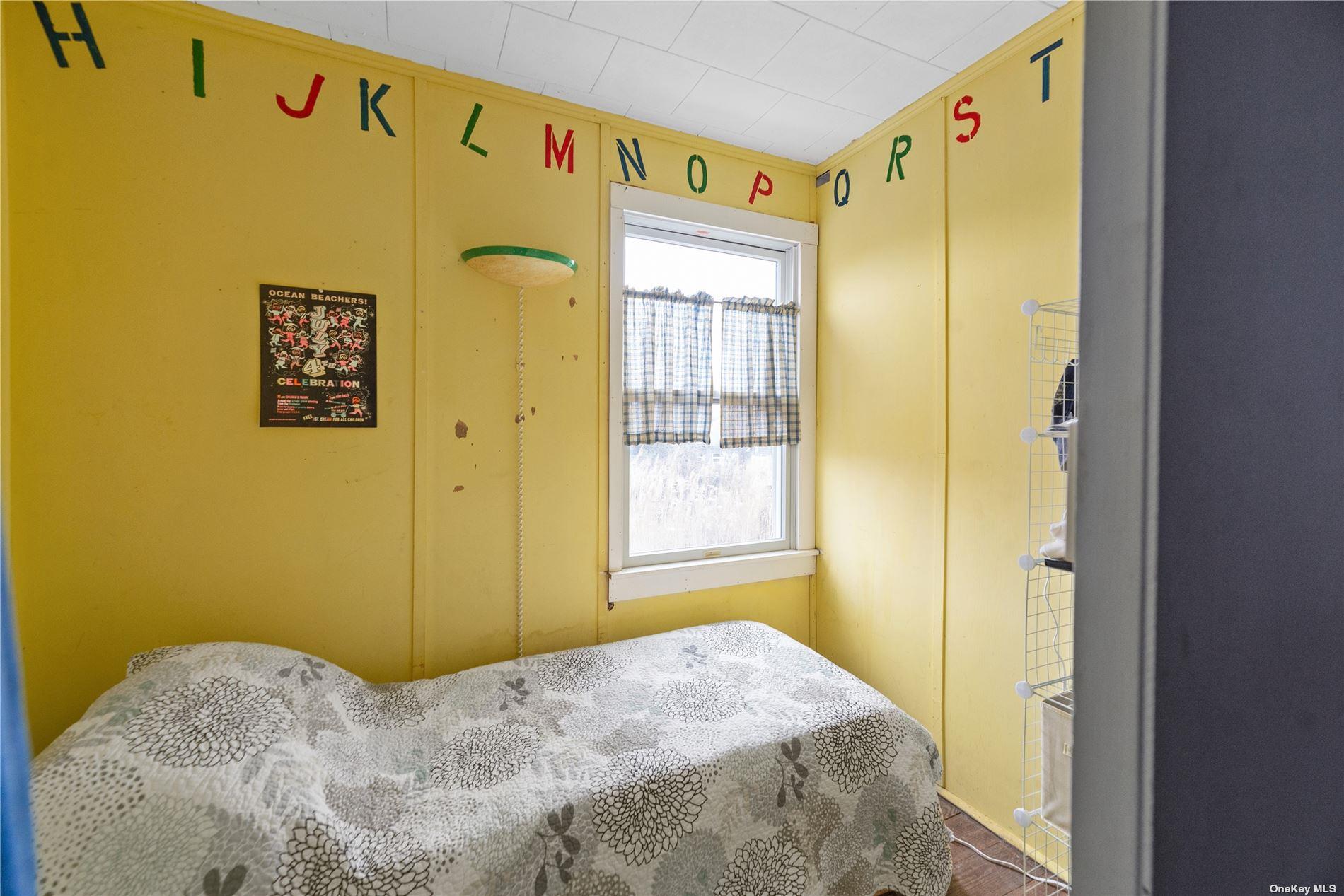 #11 photo, 20 Ocean Road, Ocean Beach , NY 11770