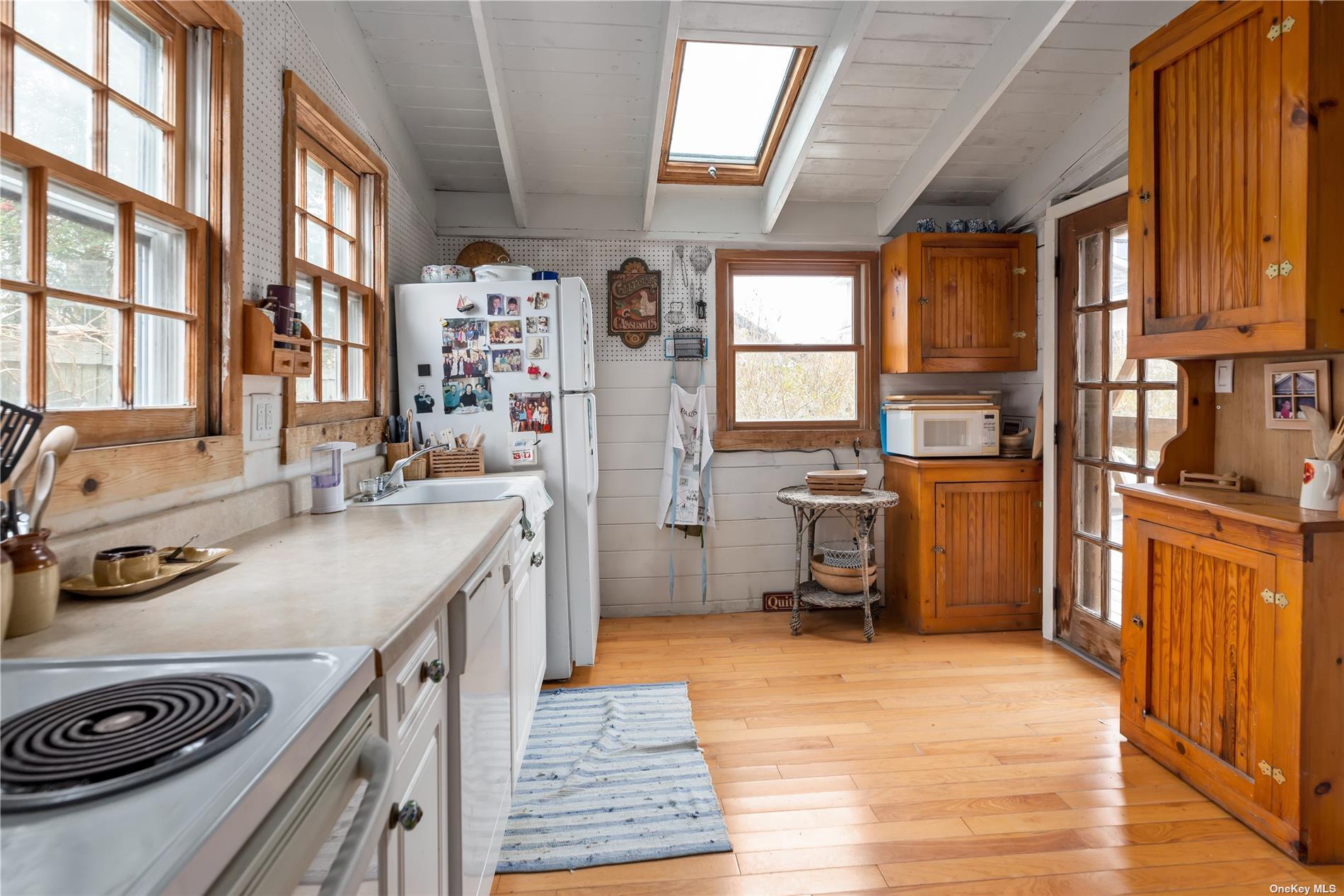 #6 photo, 20 Ocean Road, Ocean Beach , NY 11770