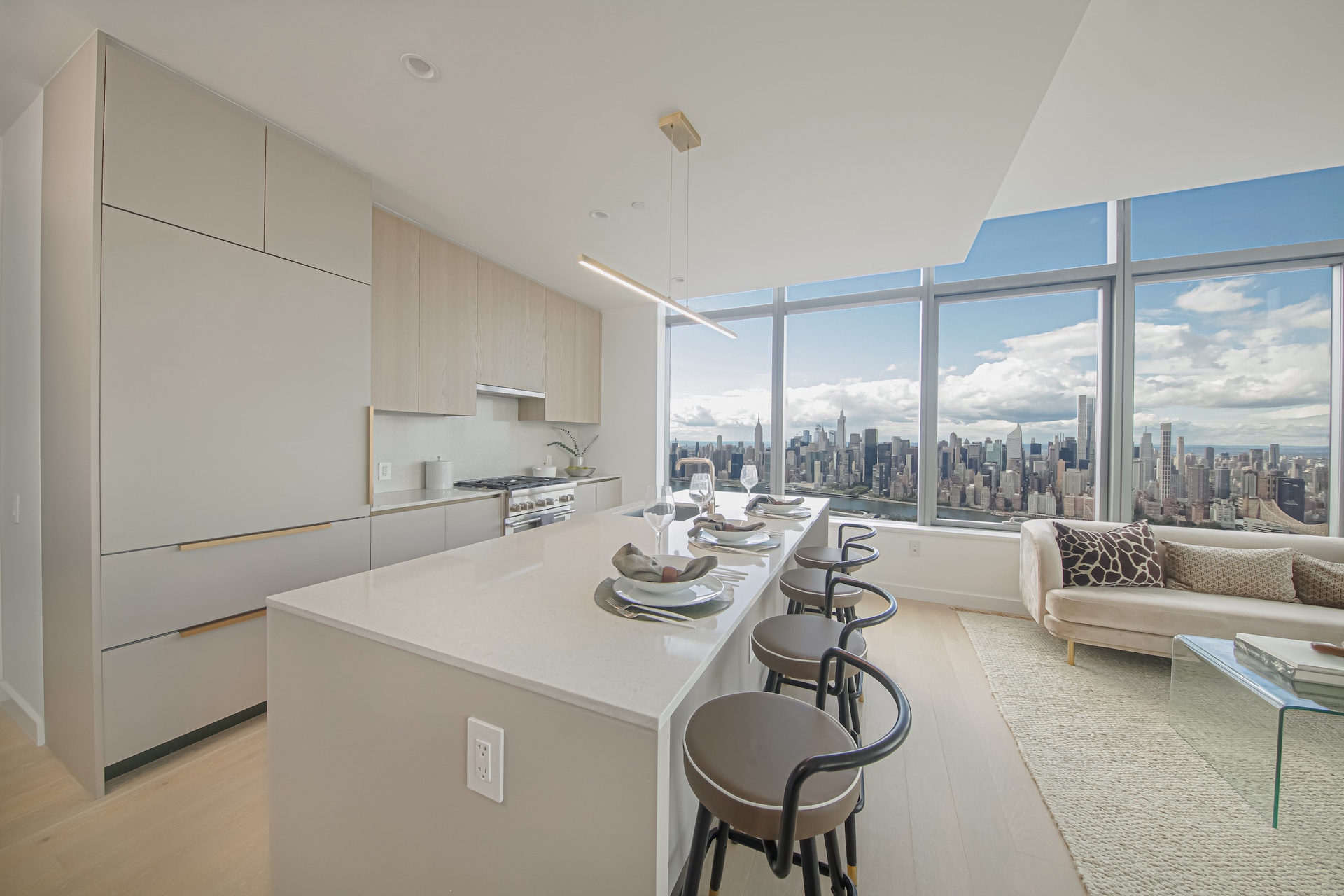 #3 photo, 3 Court Square West #PH202, 皇后區 長島城 Long Island City , New York 11101