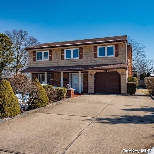 #1 photo, 2 Denise Drive, 東長島 North Babylon , NY 11703