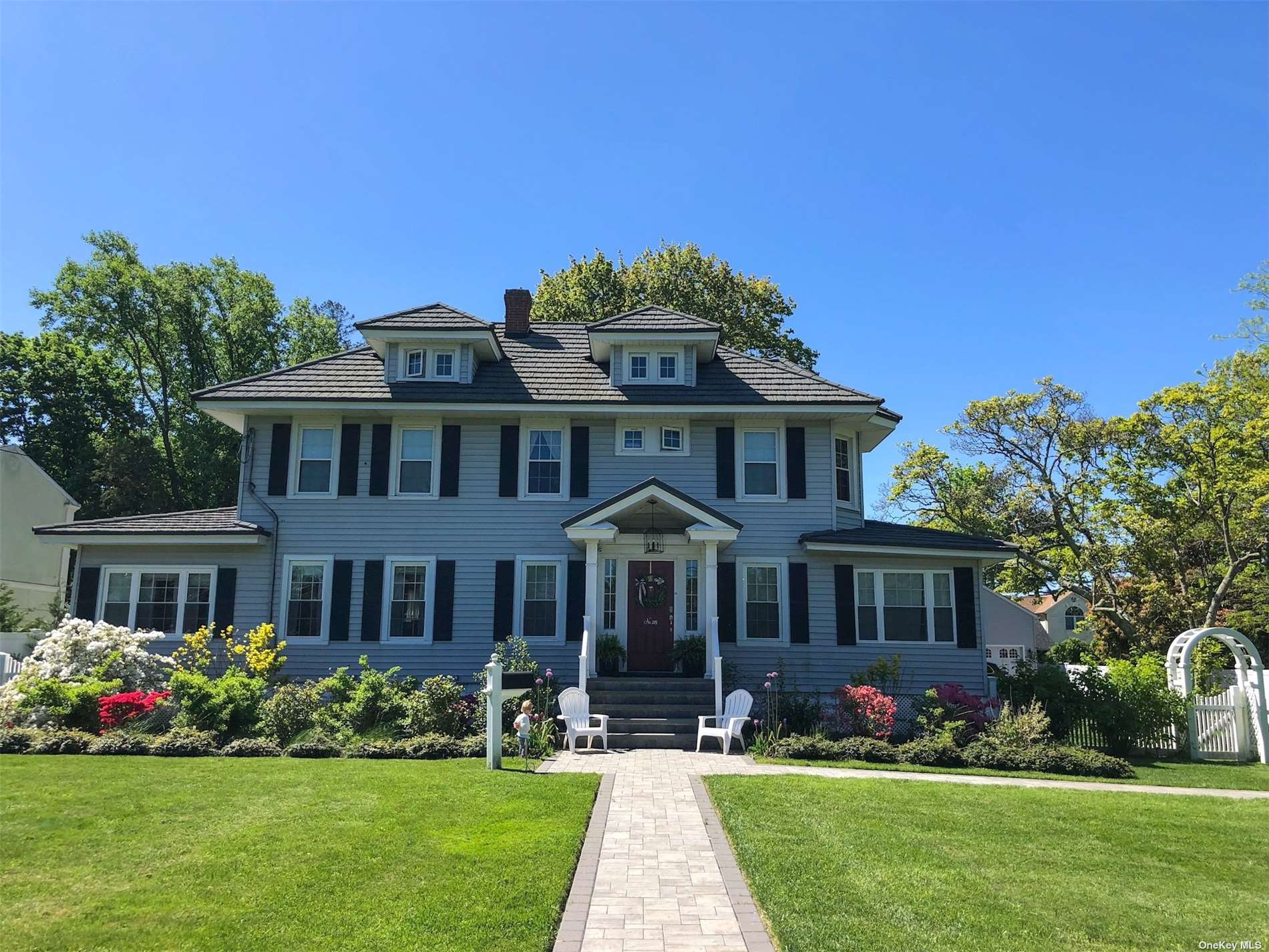 #1 photo, 119 Union Avenue, サフォーク郡 Amityville , NY 11701