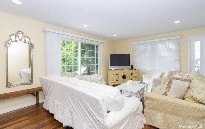 #4 photo, 748 Ocean Breeze Walk, Ocean Beach , NY 11770