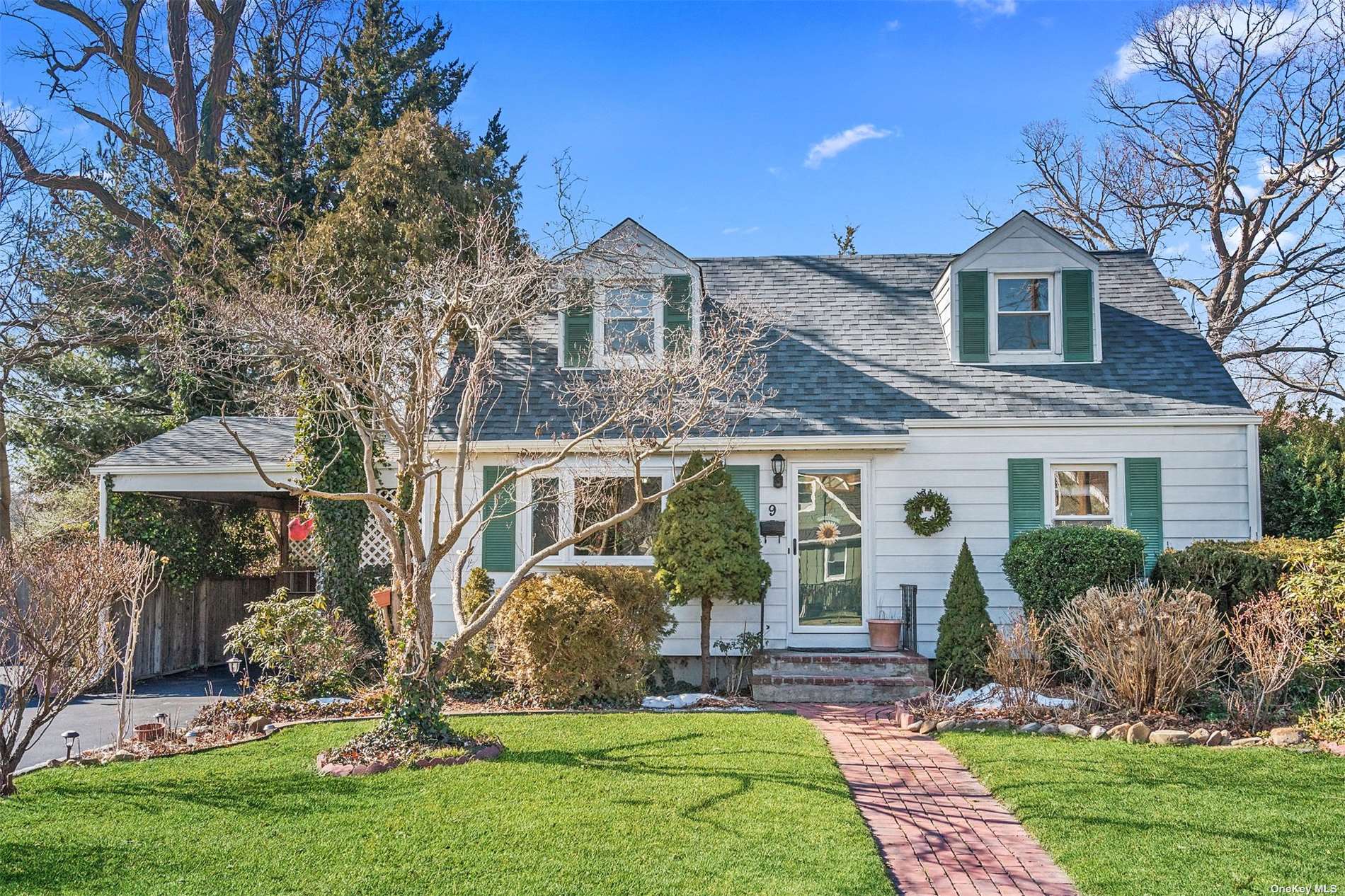 #1 photo, 9 Richwood Place, Huntington Station , NY 11746