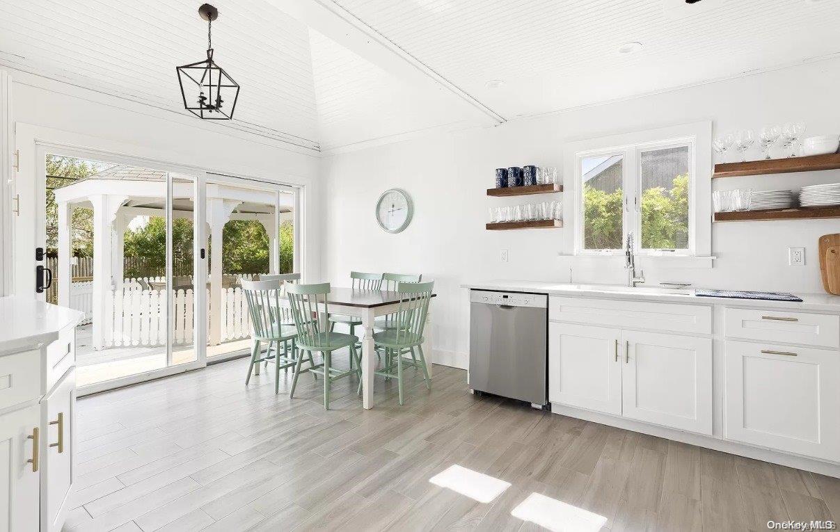 #7 photo, 603 Bayberry Walk, Ocean Beach , NY 11770