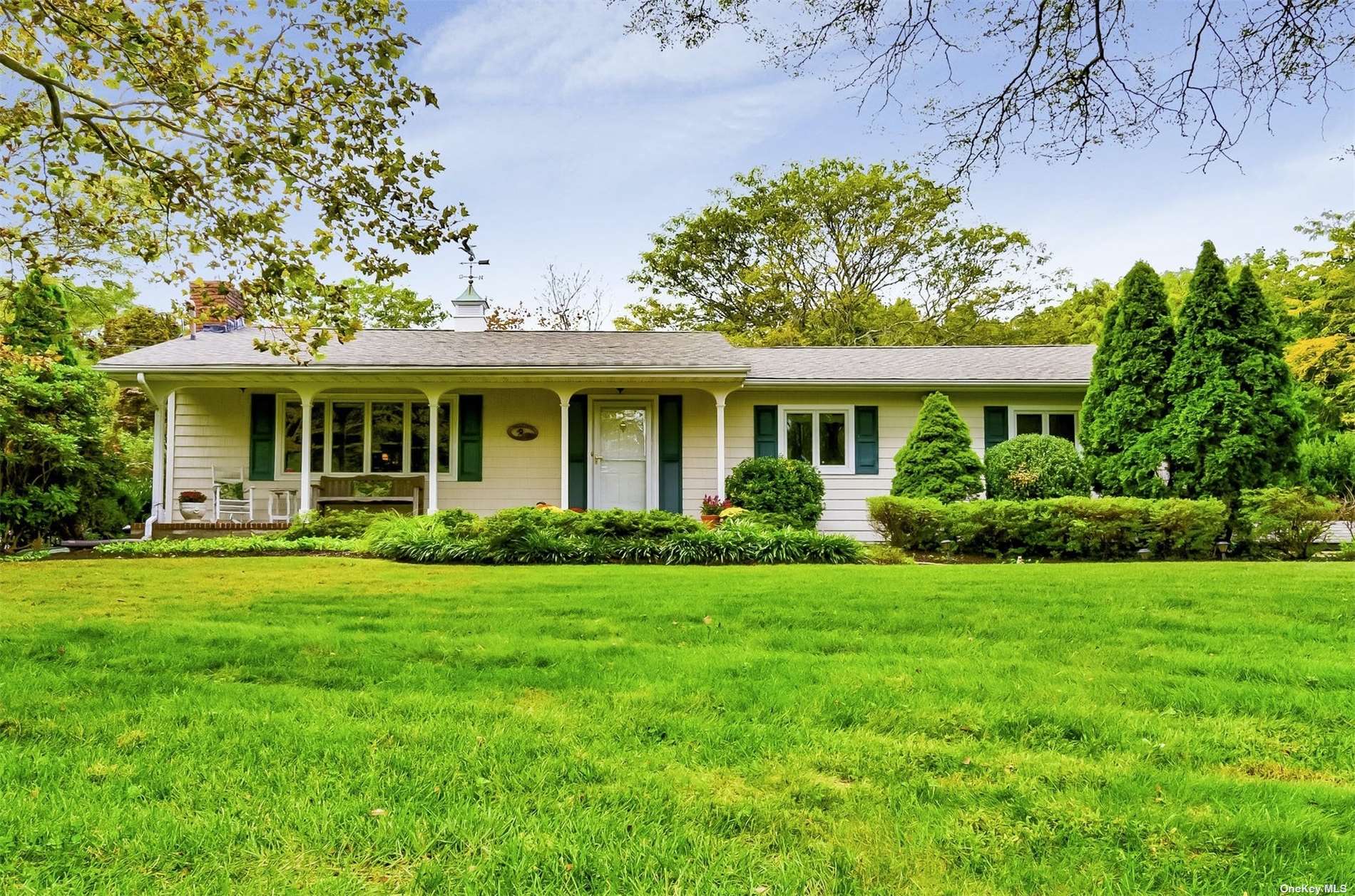 #1 photo, 3 Duffy Court, 東長島 北港 Northport , NY 11768