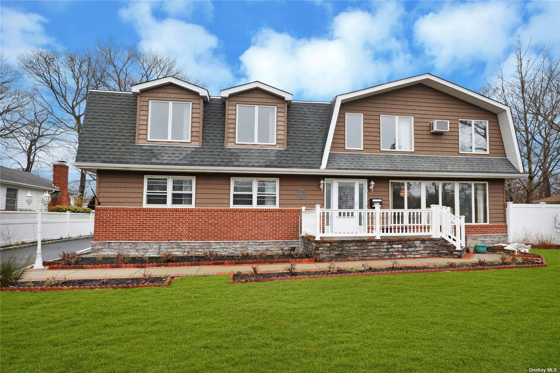 #1 photo, 299 Fifth Street, Saint James , NY 11780