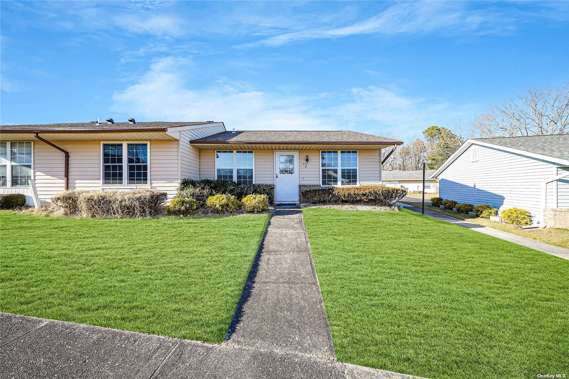 #1 photo, 451B Arlington Dr Drive, Ridge , NY 11961