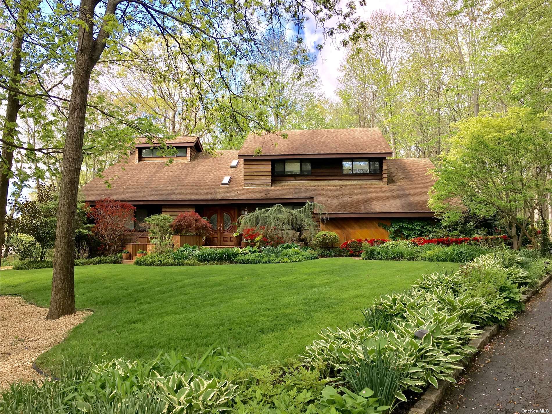 #1 photo, 11 Woodfern, 东长岛 Dix小山 Dix Hills , NY 11746