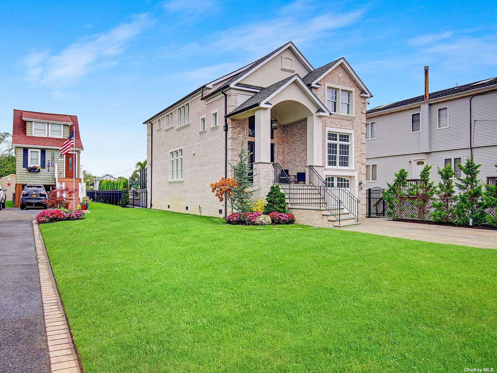 #1 photo, 14 Riverdale Avenue, Massapequa , NY 11758