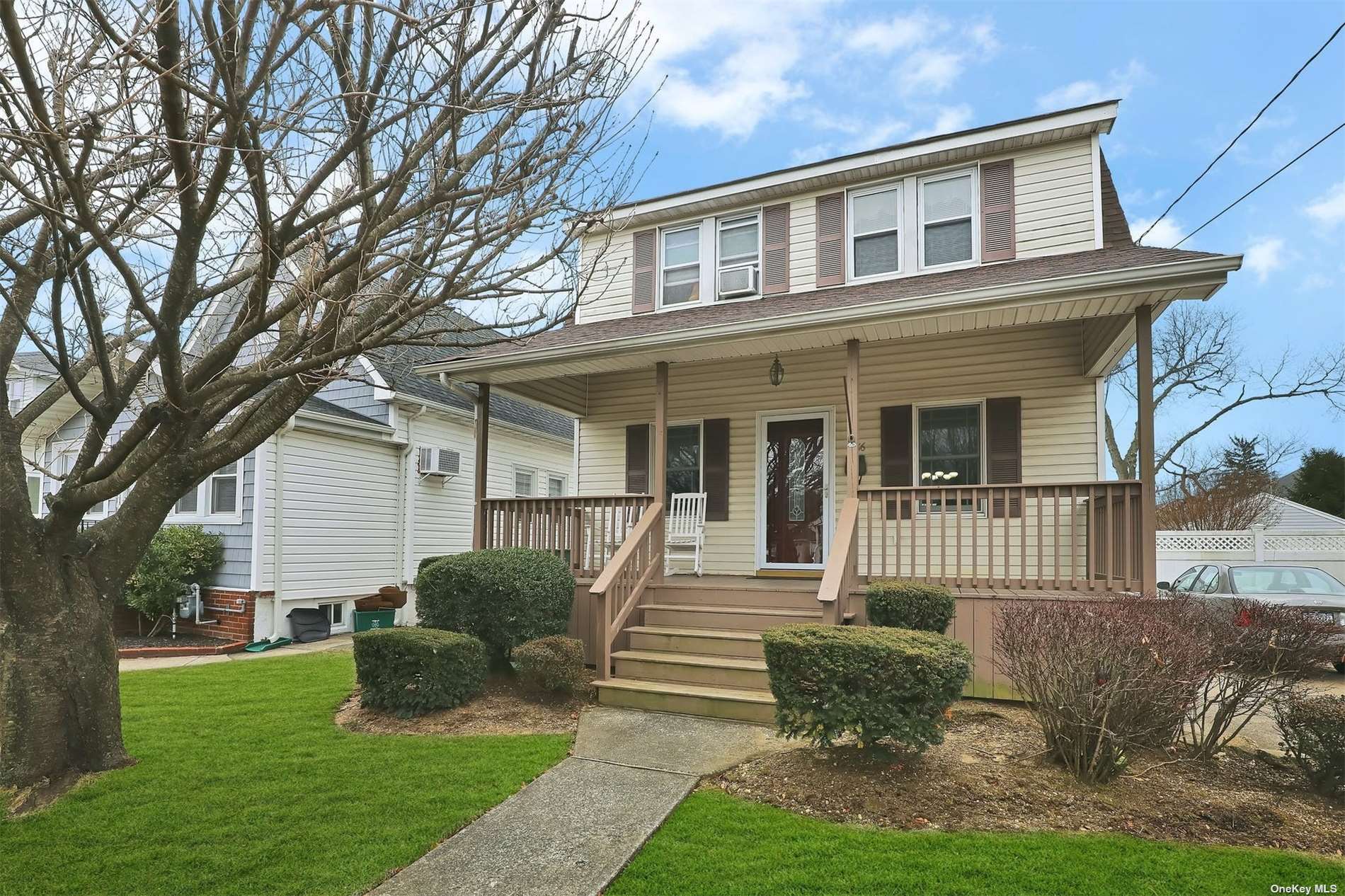 #1 photo, 1886 Commonwealth Avenue, ناسو Merrick , NY 11566