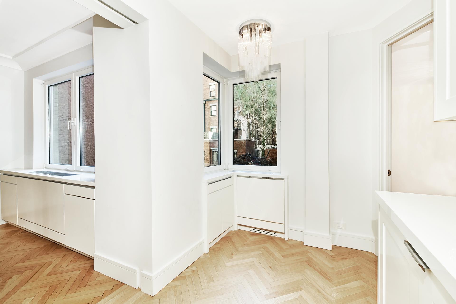 #6 photo, 923 FIFTH AVE, 曼哈頓 上东城 Lenox Hill , NY 10021