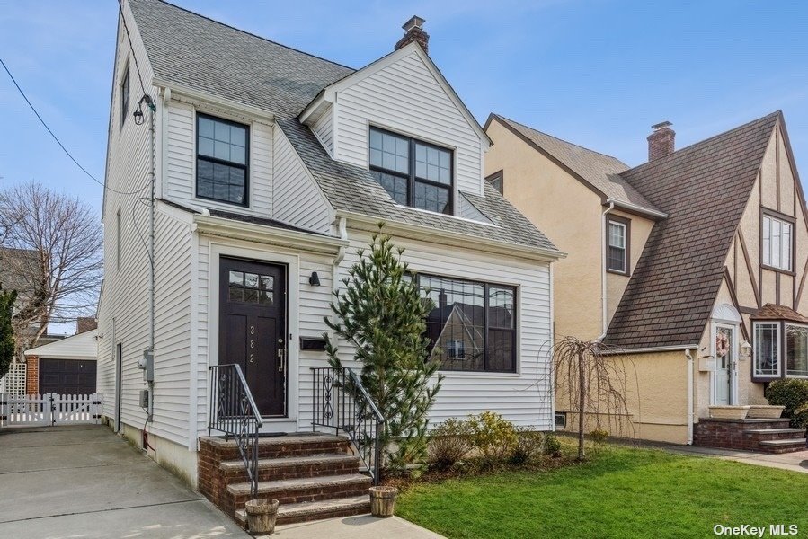 #1 photo, 382 Marcellus Road, 롱 아일랜드 Mineola , NY 11501