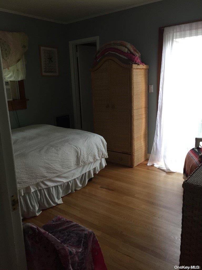 #6 photo, 821 Evergreen, Ocean Beach , NY 11770