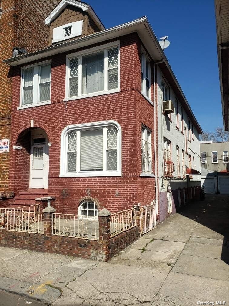 #1 photo, 135 92nd Street, 布鲁克林 East Flatbush , NY 11203